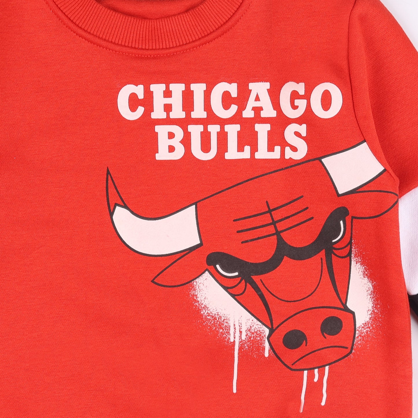 Chicago Bulls Knitted Travelling Warmer Outing Vacation Set With Pockets