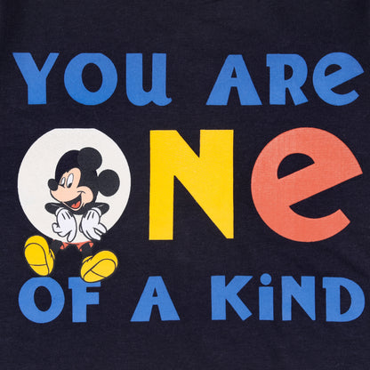 Mickey One Of A Kind Travelling Warmer Vacation Set With Pockets